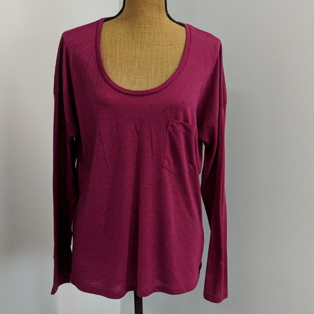 Lone sleeve pink shirt